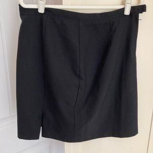 Short black skirt